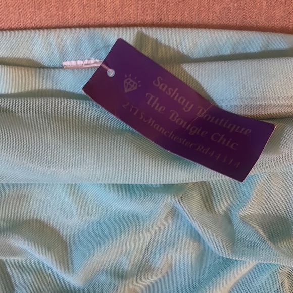 All black cute bikini size M w/ skirt cover size M new with tags! - Picture 4 of 4